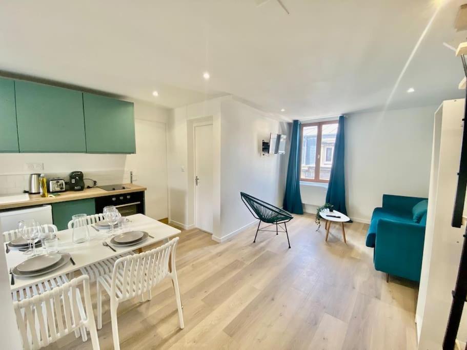 Le Primevere Rouen Exterior photo